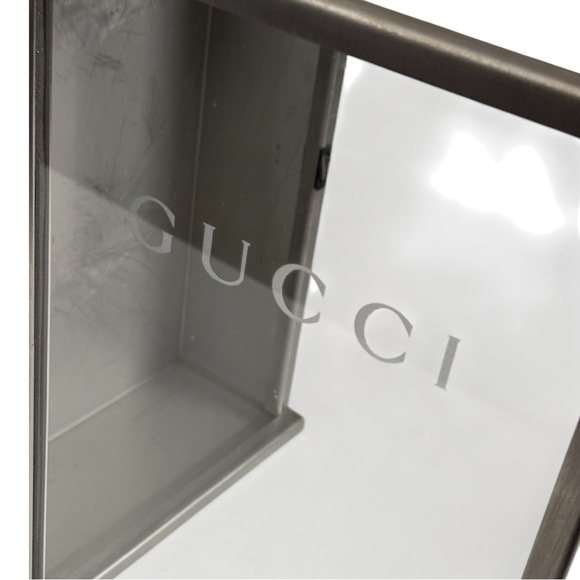 Gucci Made in Italy stainless steel retail counter display merchandise case - Picture 3 of 15